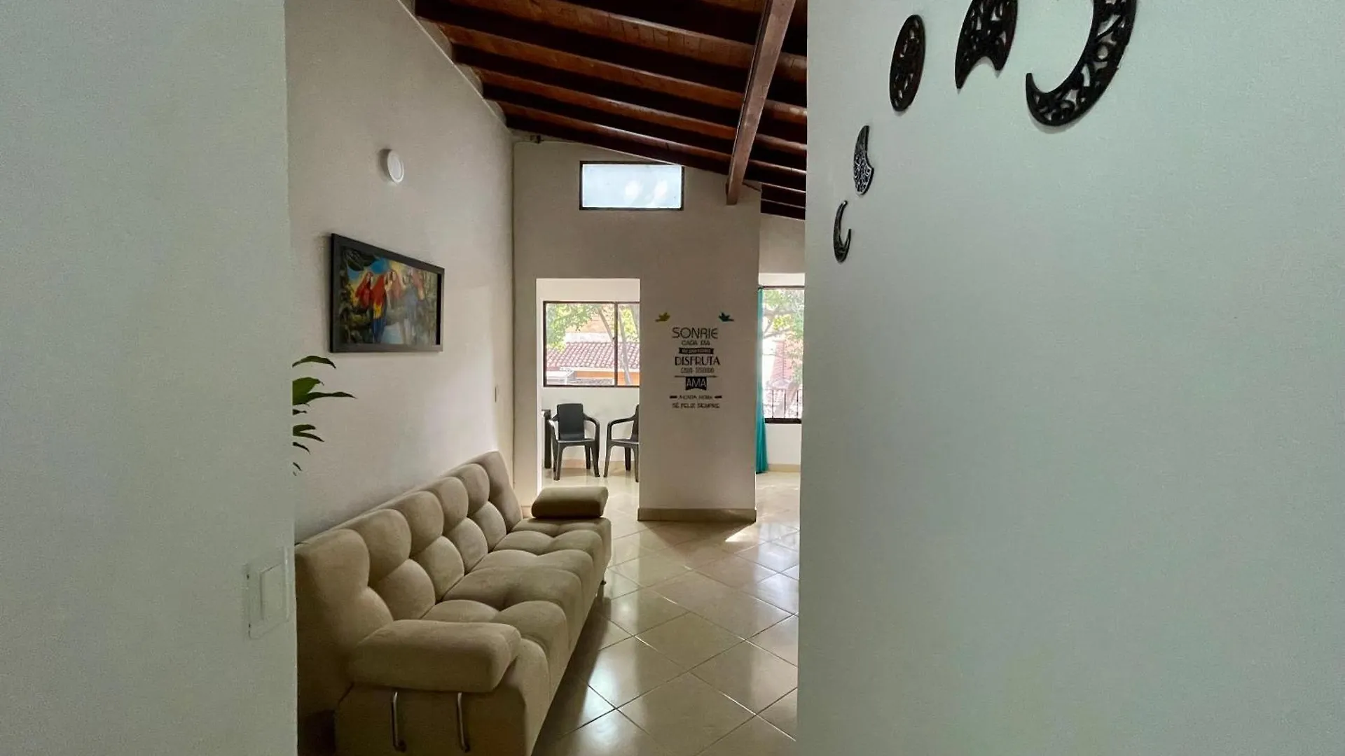 Explora La Magia De Laureles Apartment Medellin 0*,